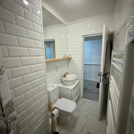 Apartment Pinewood
