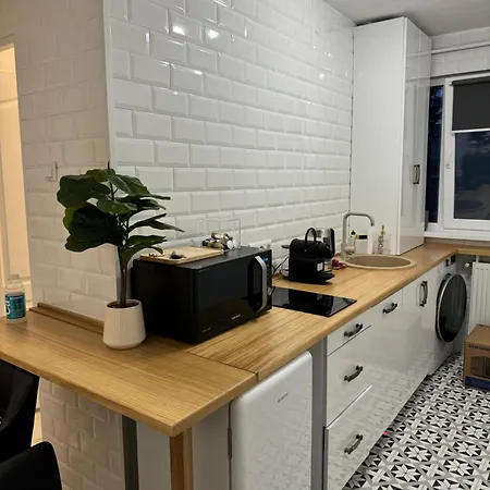 Apartment Pinewood *